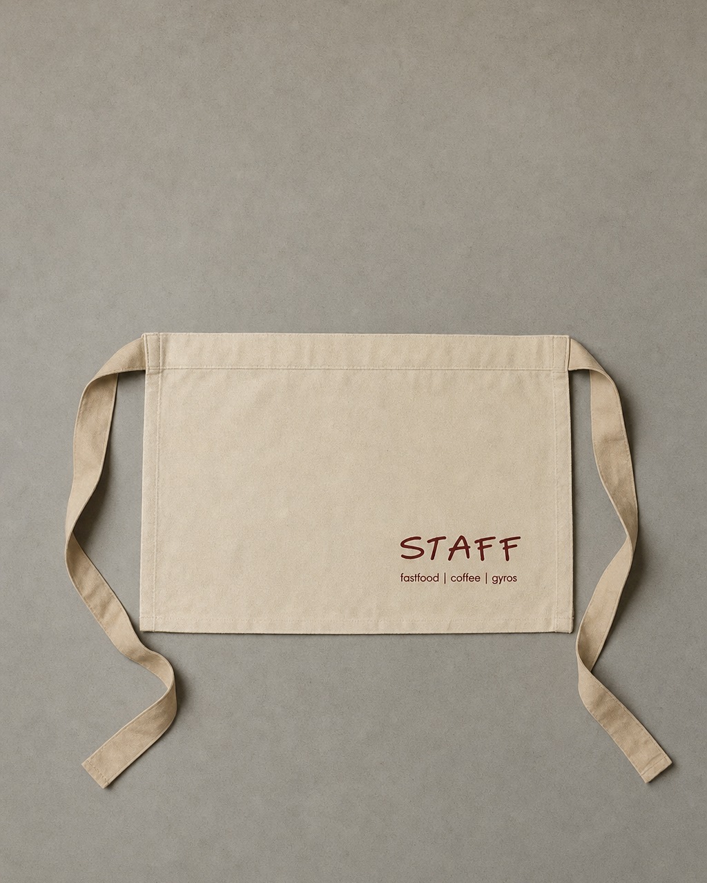 Форма для кофейни: футболки STAFF и фартуки — фото