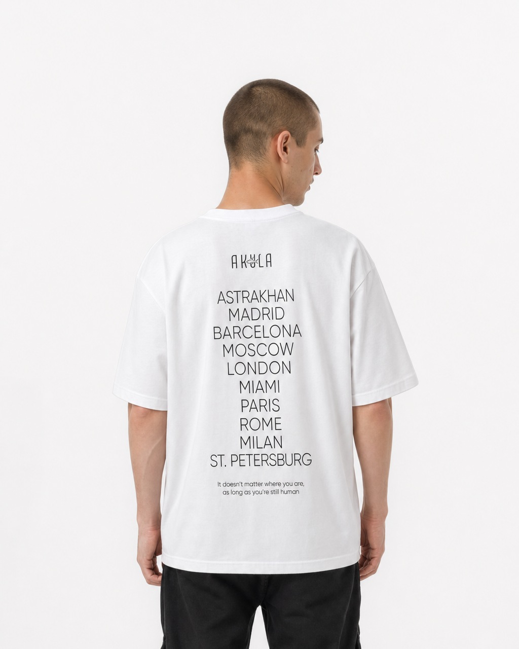 Мерч бренда AKLA — фото